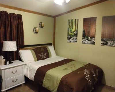 ROOM FOR RENT w/ensuite Bathroom! 700