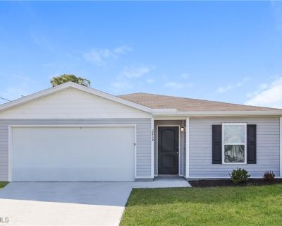 4 Bedroom 2BA 1401 ft Apartment For Rent in Cape Coral, FL
