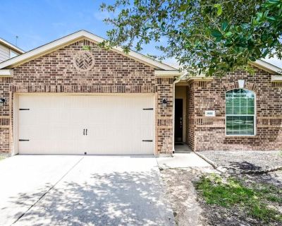 3 Bedroom 2BA 1596 ft² Home For Rent in Rosharon, TX