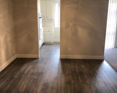 2 Bedroom 2BA Apartment For Rent in Sherman Oaks, CA