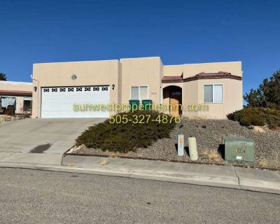 3 Bedroom 2BA 1193 ft Apartment For Rent in Farmington, NM