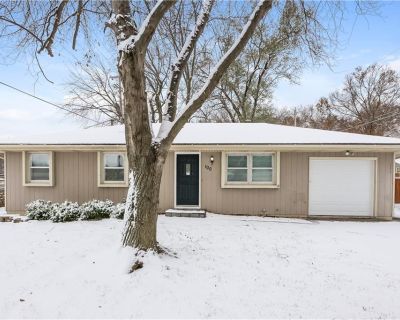 4 Bedroom 2BA Apartment For Rent in Lansing, KS