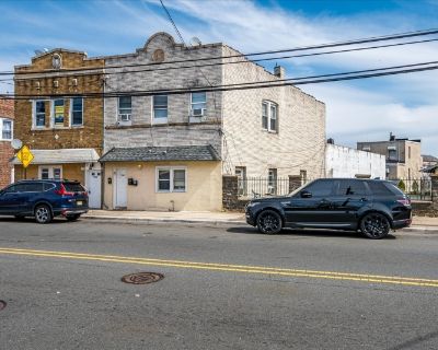 3 Bedroom 3BA Apartment For Sale in Perth Amboy City, NJ