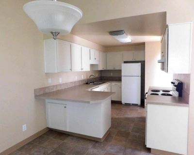 Contact us today to schedule your tour!
Water, Trash and Sewer included :)
*Includes GARAGE and one assigned parking space MAXIMUM 2 VEHICLES PERMITTED*
*Including full size washer/dryer and electric fireplace!
*No pet rent for your fur baby!
* Month-to-Month offered call for details
Please call for more details at 503-652-1770
Check out our web site and apply online:
https://www.towncenterheig...