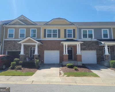 3 Bedroom 3BA 2355 ft Townhouse For Sale in Lawrenceville, GA