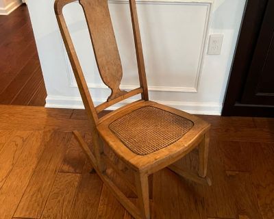 Antique solid wood Rocking Chair