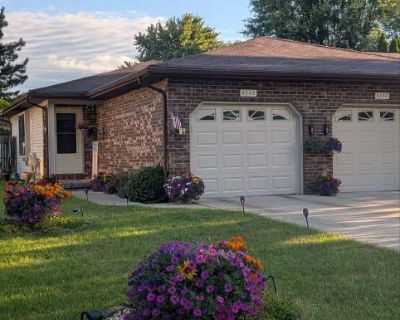 2 Bedroom 1.5BA 2000 ft Furnished Pet-Friendly Apartment For Rent in Saginaw County, MI