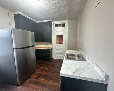 2 Bedroom 1BA 0 ft Apartment For Rent in Holyoke, MA