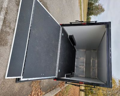 2020 Custom Trojan Trailer