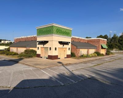 7070 ft Commercial Property For Sale in Bristol, VA