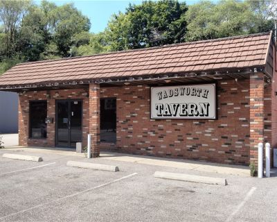 Commercial Property For Sale in Wadsworth, OH