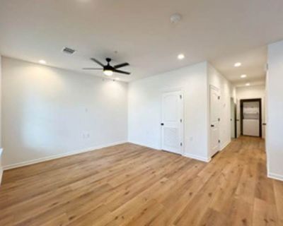 2 Bedroom 2BA 983 ft Pet-Friendly Apartment For Rent in Lafayette, LA