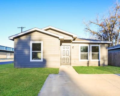 3 Bedroom 2BA 1090 ft Single Family Home For Sale in WACO, TX