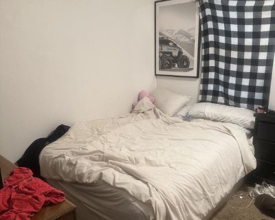 Unfurnished Room for Rent - Looking for responsible roommate
