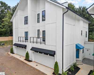 3 Bedroom 2BA 2000 ft Condo For Sale in Greenville, SC