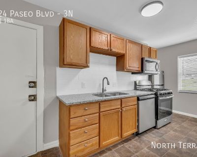1 Bedroom 1BA 518 ft Pet-Friendly Apartment For Rent in Kansas City, MO