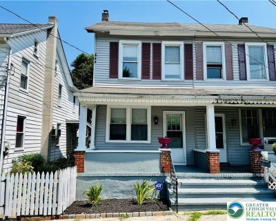 433 S Walnut Street. Property for Rent in Slatington Boro, PA for $1,600 with 3 bedrooms and 1 full bath. This 1,176 square foot property was built in 1895 on a lot size of 0.067.. Welcome to 433 S Walnut St, a home filled with charm, comfort, and everything you need to settle in with ease. Located on a peaceful street in the heart of Slatington, this move-in ready twin offers a spacious layout...