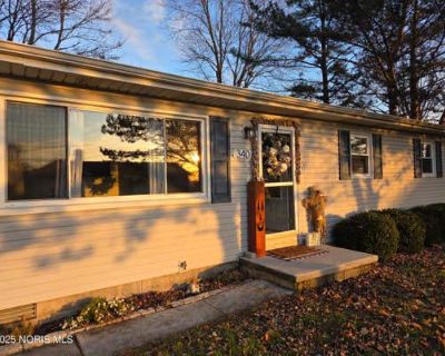 3 Bedroom 2BA 1040 ft Single Family Home For Sale in WAYNE, OH