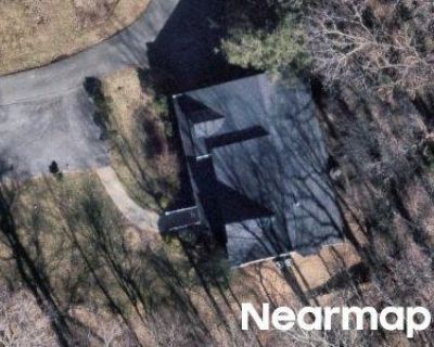2.5 Bath Preforeclosure Property in Gaithersburg, MD 20882 - Log House Rd