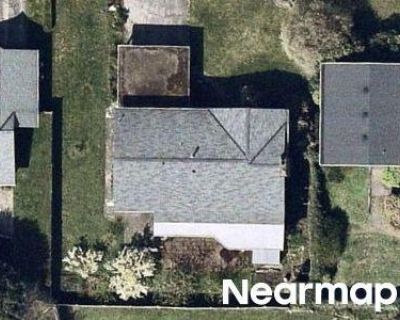 4 Bed 2.5 Bath Foreclosure Property in Bellevue, WA 98007 - NE 3rd St