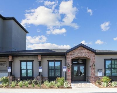 2 Bedroom 2BA 1057 ft Pet-Friendly Apartment For Rent in Ocala, FL