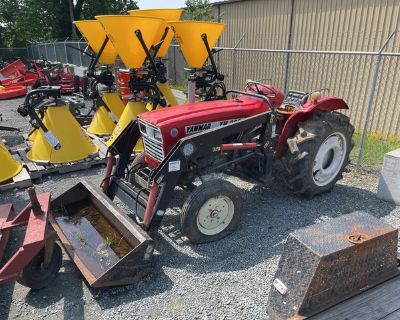 Yanmar YM3000 2WD Utility Tractor (Inoperable)