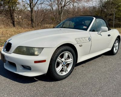 2001 BMW Z3 2.5i Roadster 2D