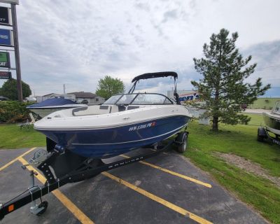 2020 Bayliner VR5 Bowrider I/O