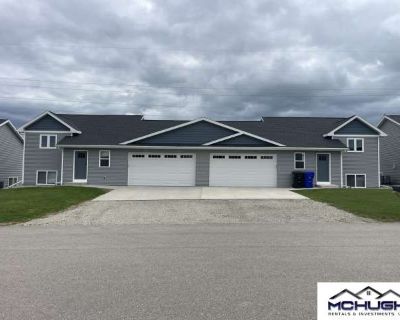 3 Bedroom 1.5BA 1500 ft Apartment For Rent in Outagamie County, WI