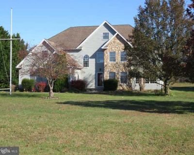 5 Bedroom 4BA 3751 ft Single Family Home For Sale in LEWES, DE
