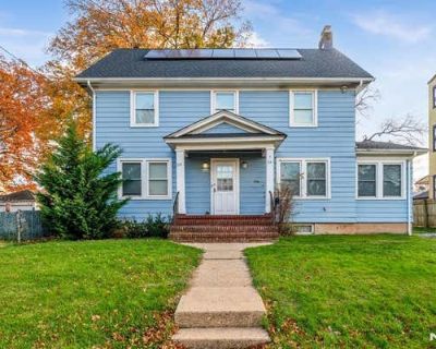 3 Bedroom 2BA Single Family Home For Sale in ROSELLE, NJ