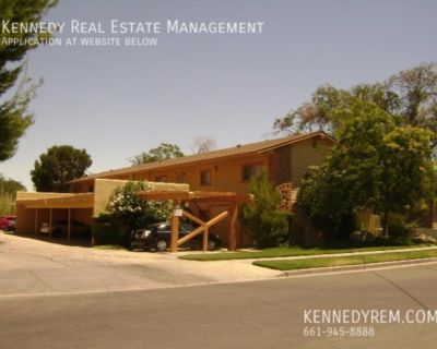 2 Bedroom 1BA Condo For Rent in Lancaster, CA