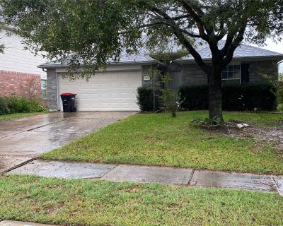 3 Bedroom 2BA 1885 ft Apartment For Rent in Houston, TX