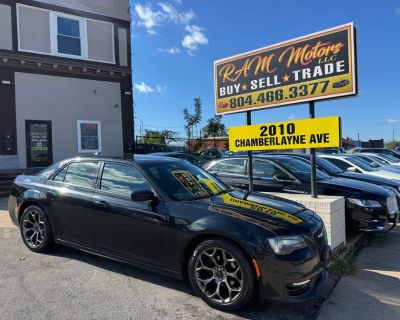 2017 Chrysler 300 300S Sedan 4D