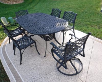 Hanamint patio set