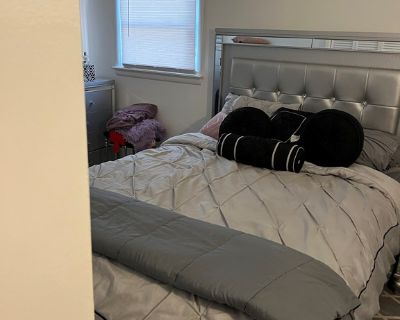 Pet friendly $1,200 per month room to rent in Island Beach Heights