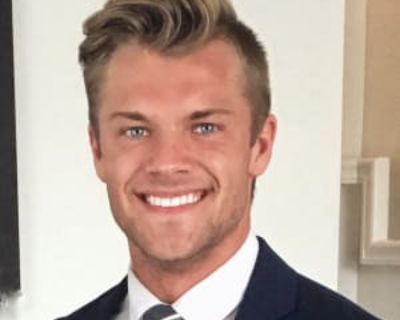 Non-smoker * Student * Interested in teaming-up. Budget: $800 per month. Ready to move: now. Seeking a 6 months stay. Looking for myself. My name is Landon, Im a 29 year old medical school student grinding out my last year. I am applying to residency right now. When i m not studying my life away, I enjoy working out, skydiving (recently got my USPA license), traveling (my mom and sister are fli...