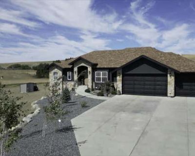 6 Bedroom 3BA 4206 ft Single Family Home For Sale in EVANSVILLE, WY