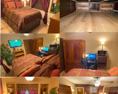 Furnished Room for Rent - Nice Comfy Rm in Clean Carrollwood Hm-Util Incl