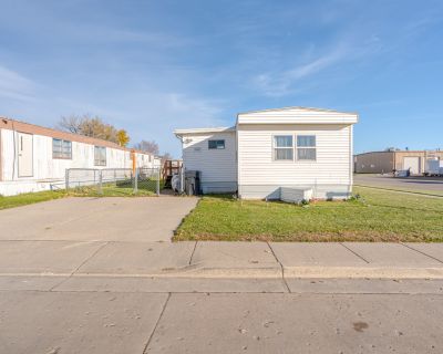 3 Bedroom 1BA 924 ft Single Family House For Sale in Bismarck, ND