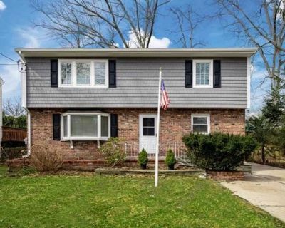 3 Bedroom 1BA Apartment For Rent in Tenafly, NJ