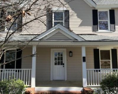 E Vermont Ave Unit A, Southern Pines, Home For Rent