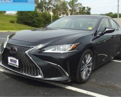 Used 2019 Lexus ES 300h Luxury