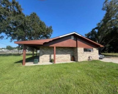 3 Bedroom 2.5BA 1500 ft Apartment For Rent in Scott, LA