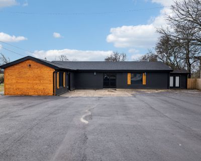 1 Bedroom 2493 ft Single Family Home For Sale in Lebanon, TN