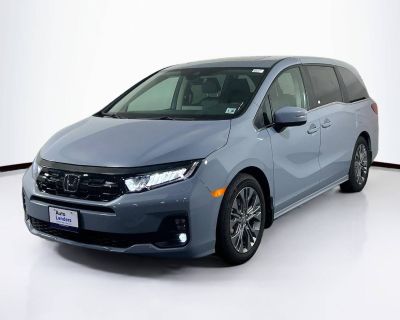 Used 2025 Honda Odyssey Touring