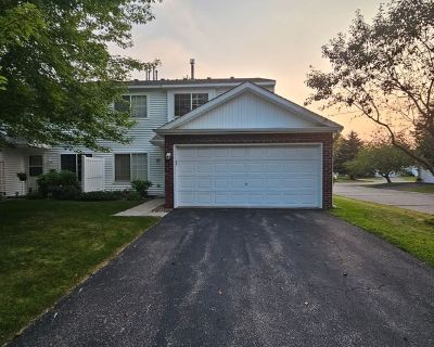 Hi! I am quite easy going and I work a lot, so I am not home that much. There is a third bedroom that I have set up as an office that you can use! I used to work from home, but now I go to the office, so my home office is just sitting there.The bedroom for rent can be either furnished or unfurnished; that is up to you. If you need a bed, I have one!. 1 Bedroom. 2 Bathroom