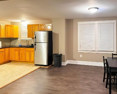 Deposit: $196.00 * Utilities included?: Yes * Fees apply?: Yes. References are not required. Non-smoking. Furnishings: Furnished * Disabled access: * Living room: shared. Availability Available Now Minimum term 1 month Maximum term None. Private furnished room for rent. Move into a cozy House today! Comfortable and newlyrenovated, this is the perfect place to call home. The kitchen comes equipp...