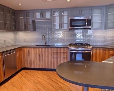 Church Ln Apt,westport, Condo For Rent