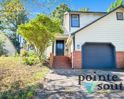 3 Bedroom 2BA 1740 ft Furnished Pet-Friendly Single-family home For Rent in Daphne, AL